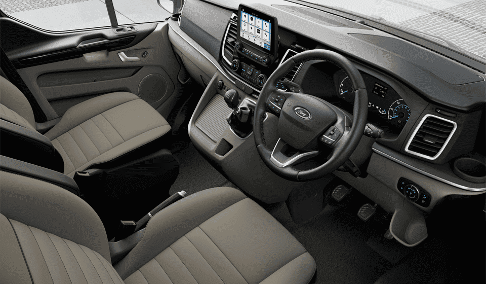 Ford Tourneo Custom Titanium interior